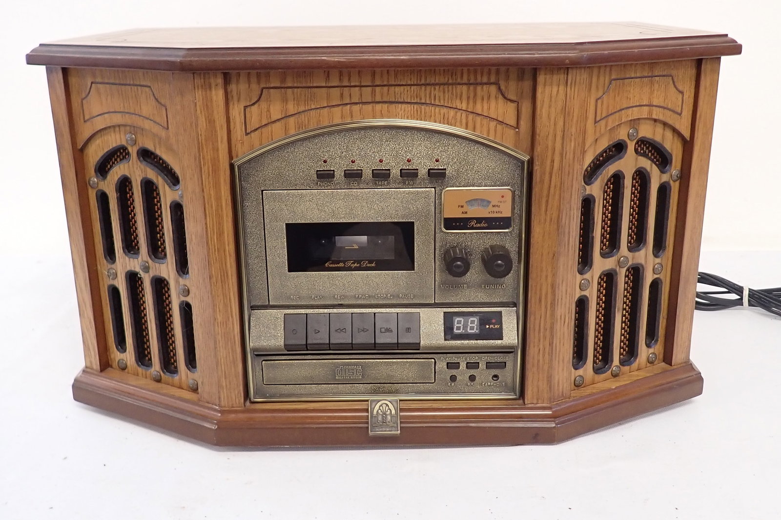 Thomas Pacconi Stereo Turn Table (1 of 7)