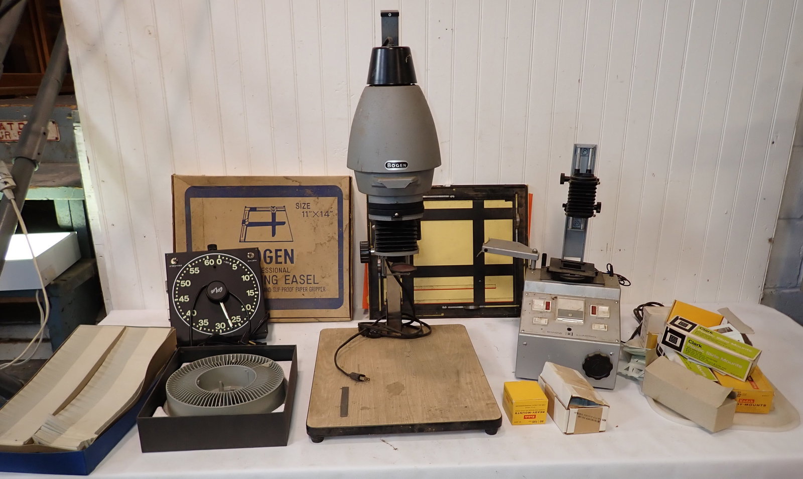 Bogen Enlarger Easel Bowens Illumitran & Misc (1 of 6)