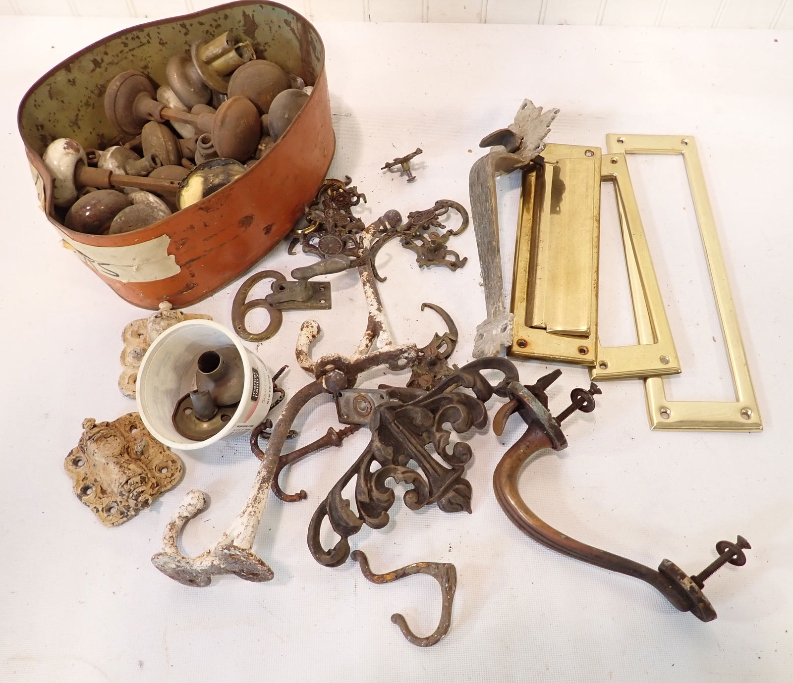 Doorknobs Hardware incl Brass (1 of 5)