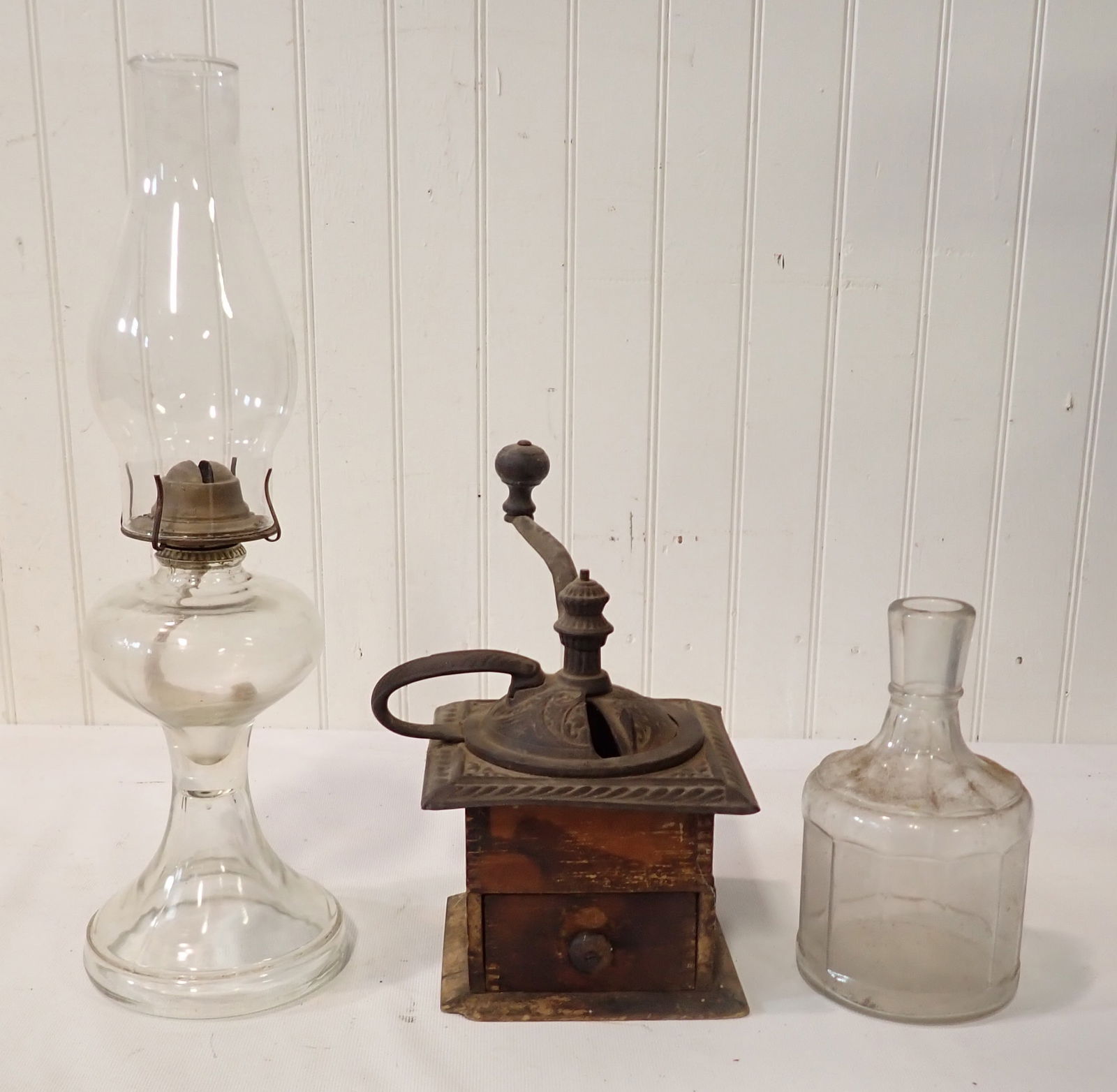 Laptop Coffee Grinder Oil Lamp Decanter (1 of 5)