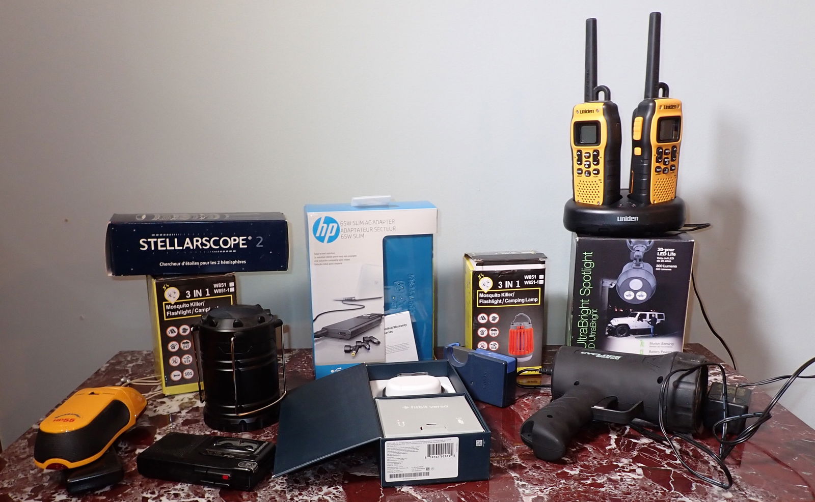 Spotlights Uniden Walkie Talkies Stellarscope & Misc (1 of 8)