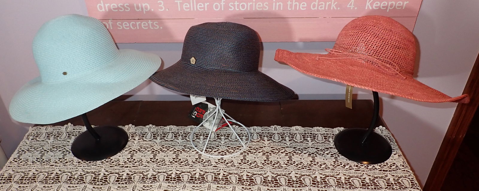 Helen Kaminski Etmar Eric Javits Hats (1 of 2)