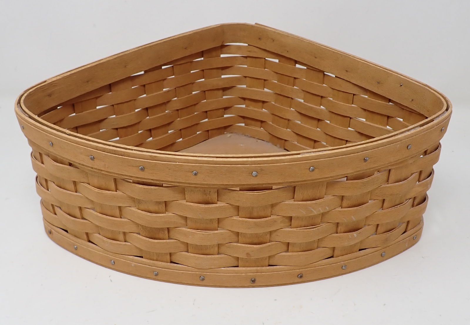2002 Longaberger Basket (1 of 3)
