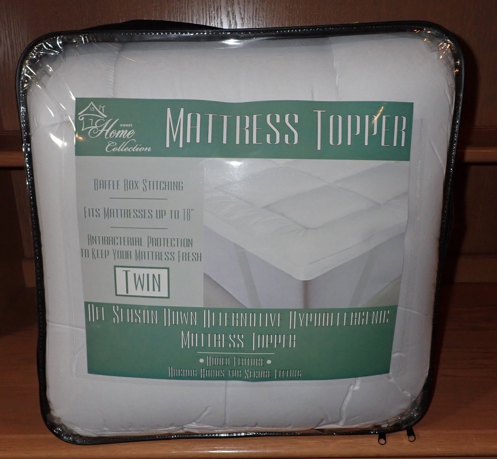 Sweet Home Collection Twin Mattress Topper: Seems to be new ??