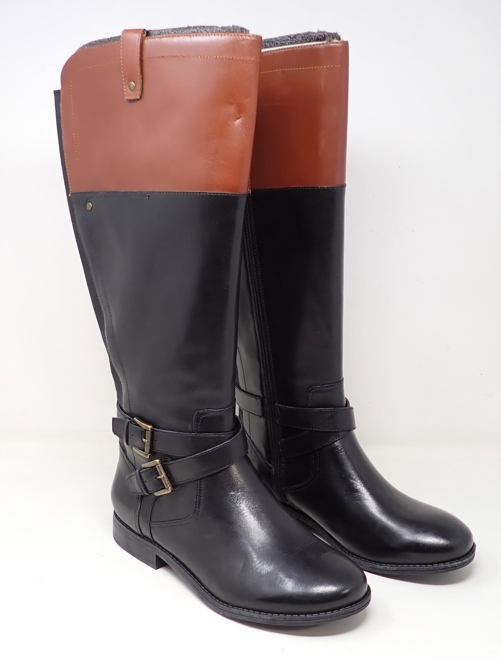 Marc Fisher Womens Boots: Looks like it says 10w . Sold as pictured, with no guarantees.