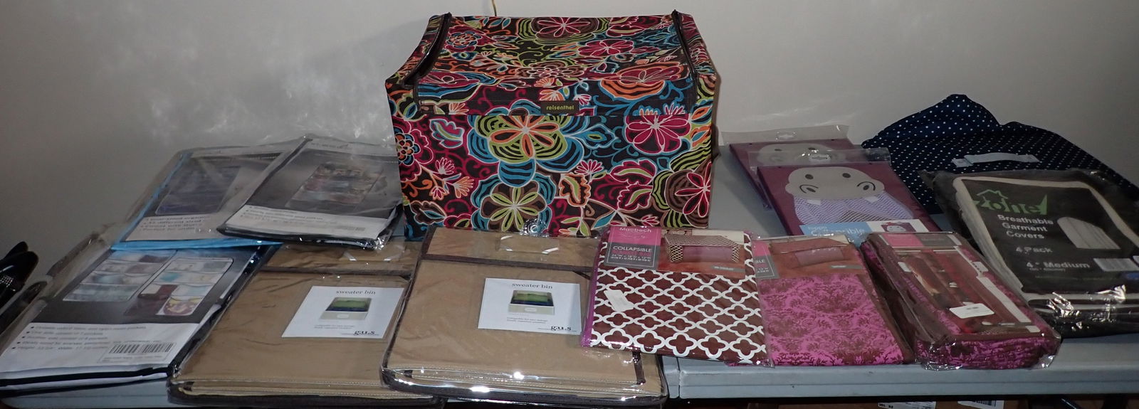 Collapsible Cubes Garment Covers Organizers: Getting all on table