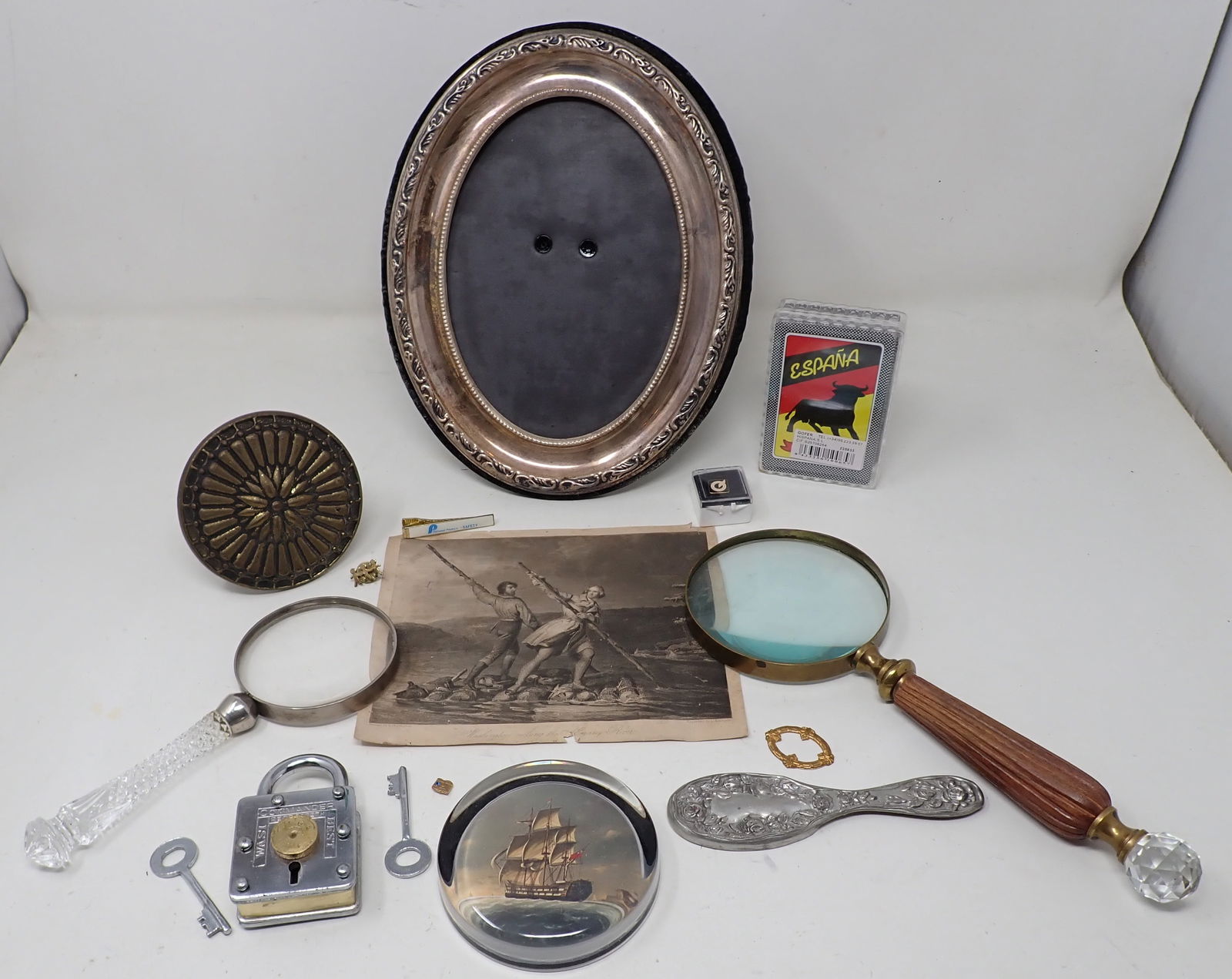 Magnifying Glasses Picture Frame & Misc (1 of 8)