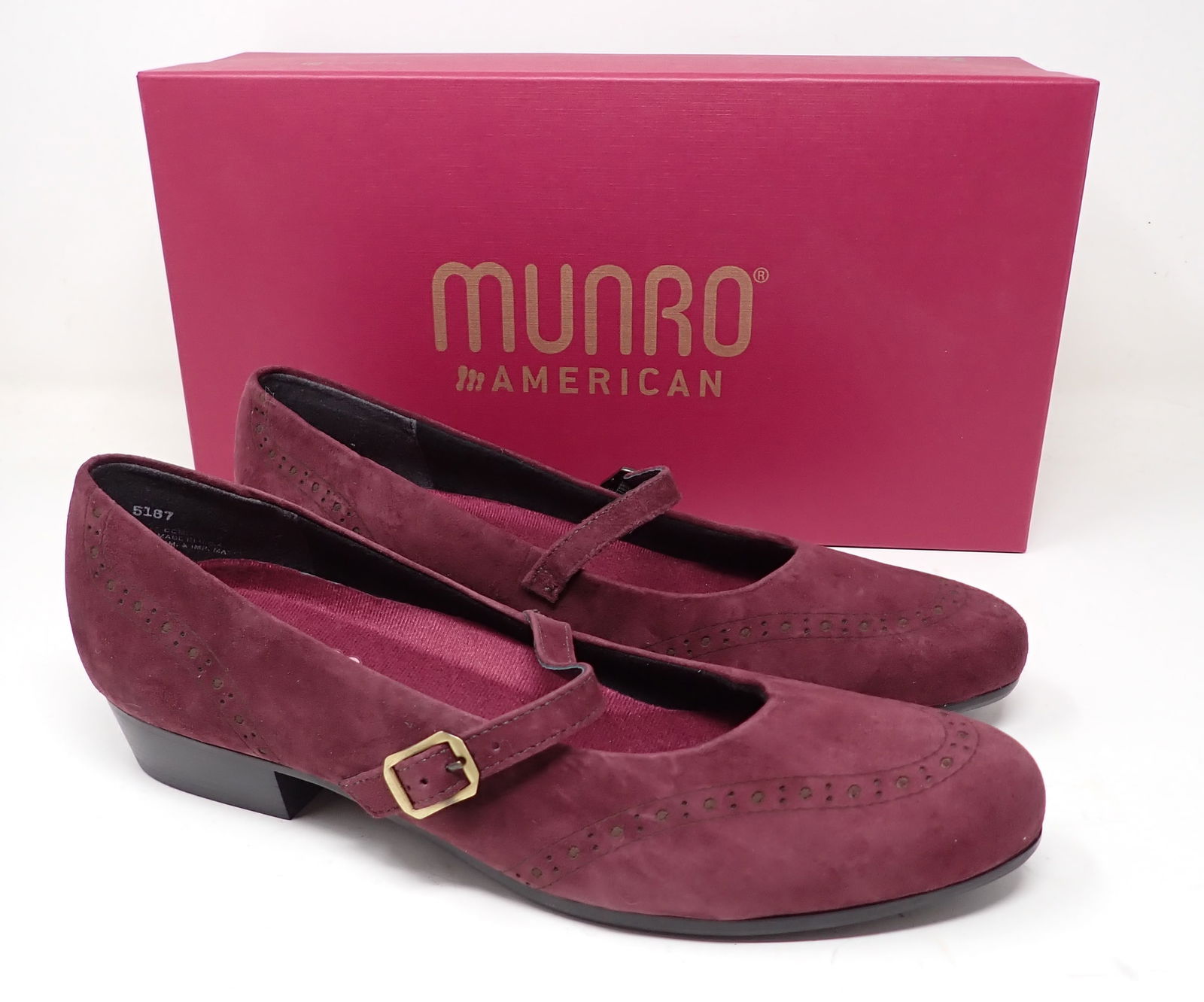 Munro Whitney Wine Suede Shoes: Size 9 1/2M