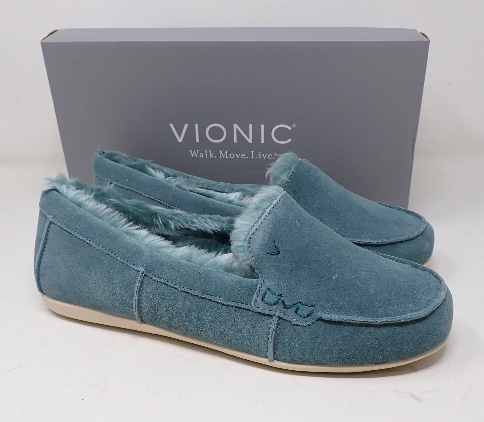 Vionic Corinne Slippers: Size 9 1/2