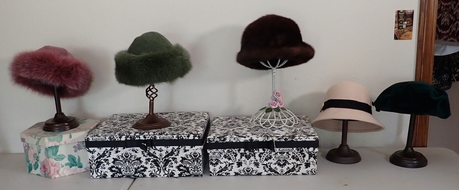 Ladies Hats incl Mink , Kate Spade & Misc (1 of 5)