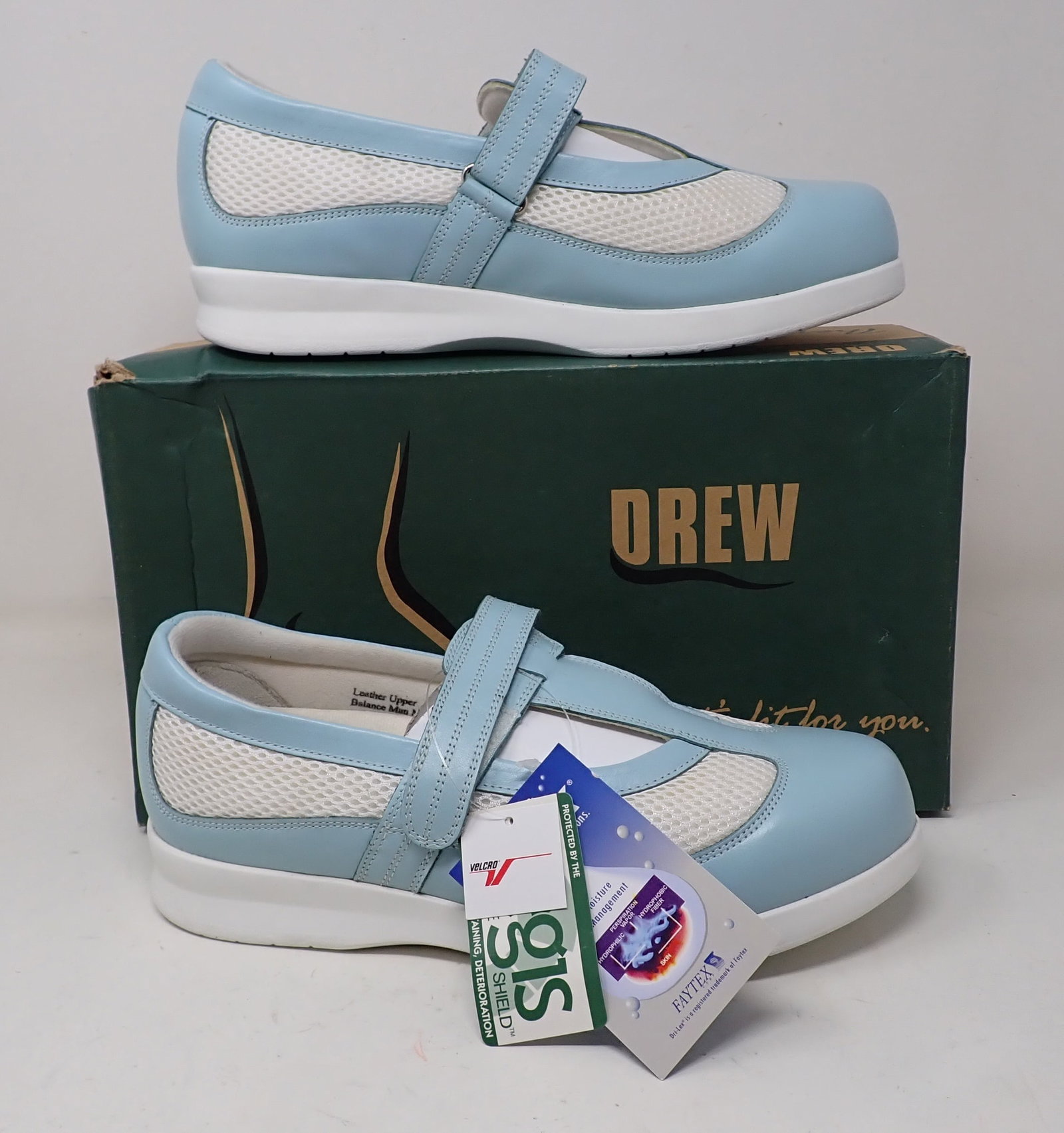 Drew Desiree Baby Blue / White Sneakers: Size 9 W