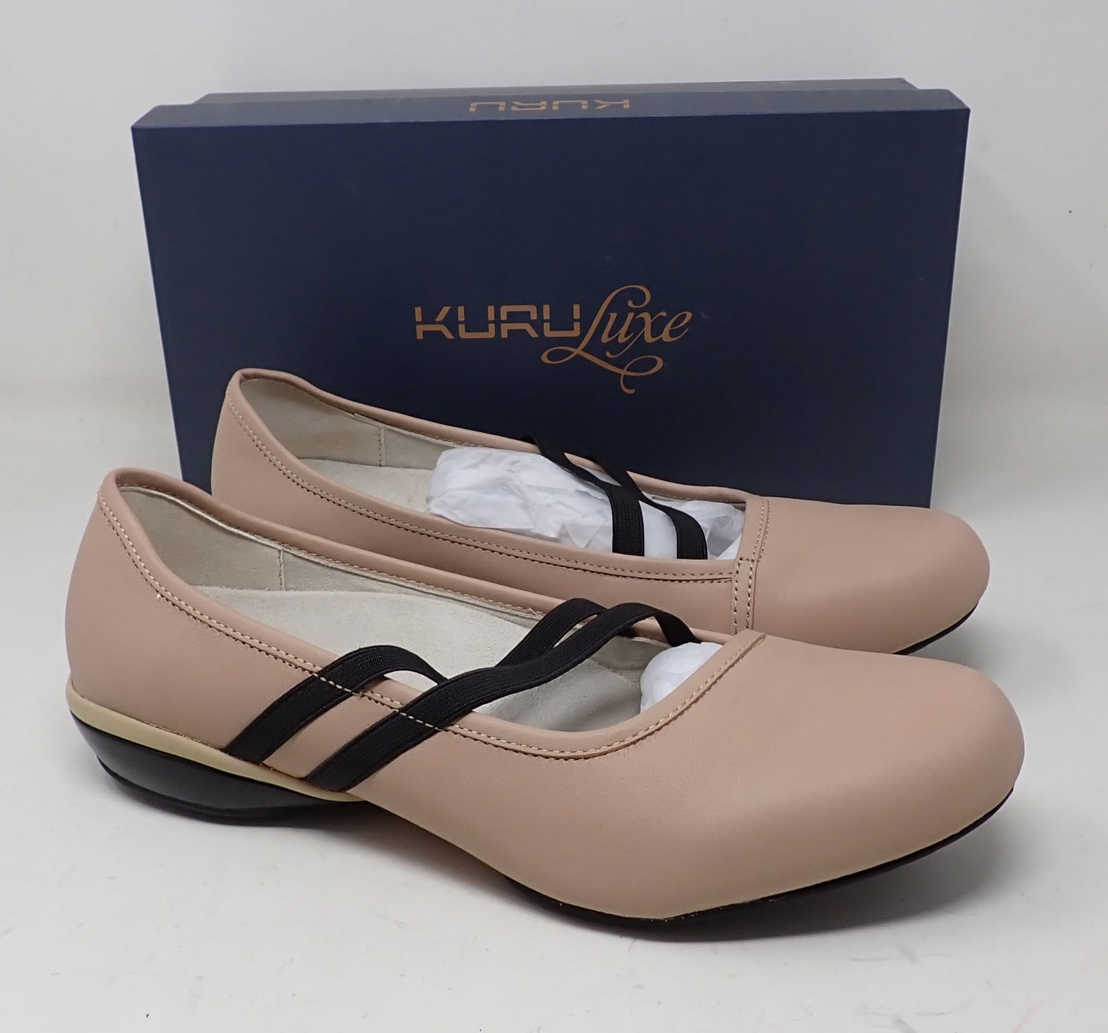 Kuru Pink Womens Shoes: Size 10