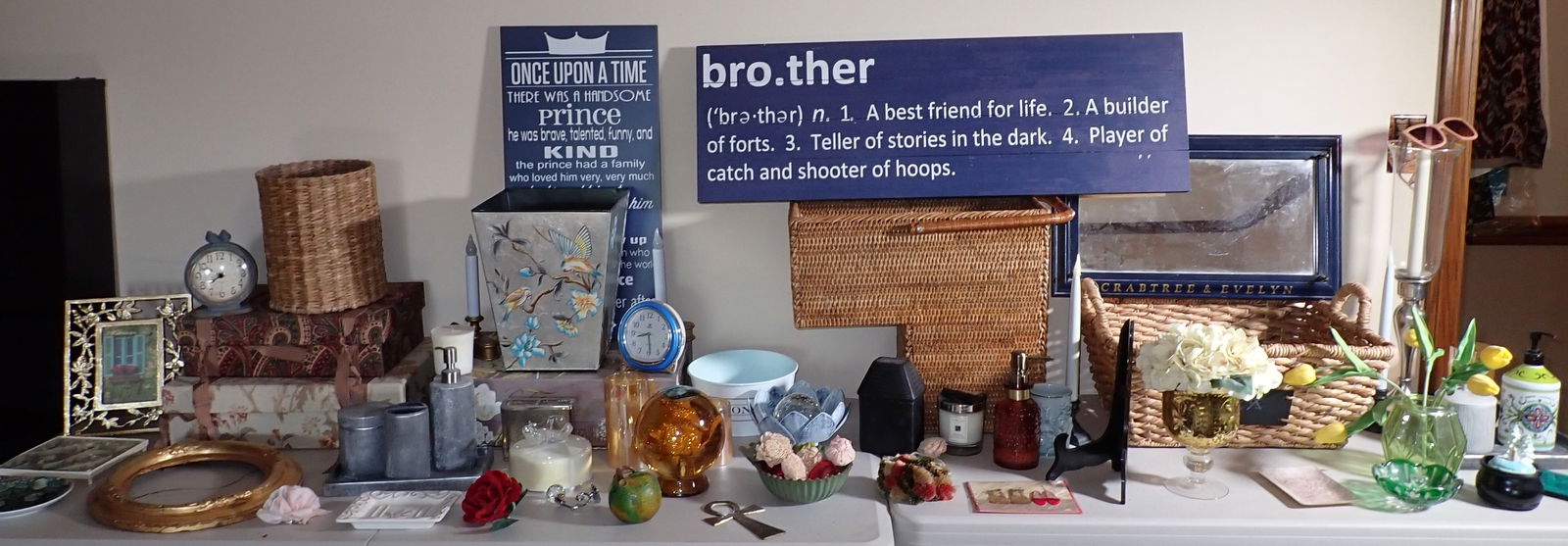 Table Contents of Decorator & Misc (1 of 12)