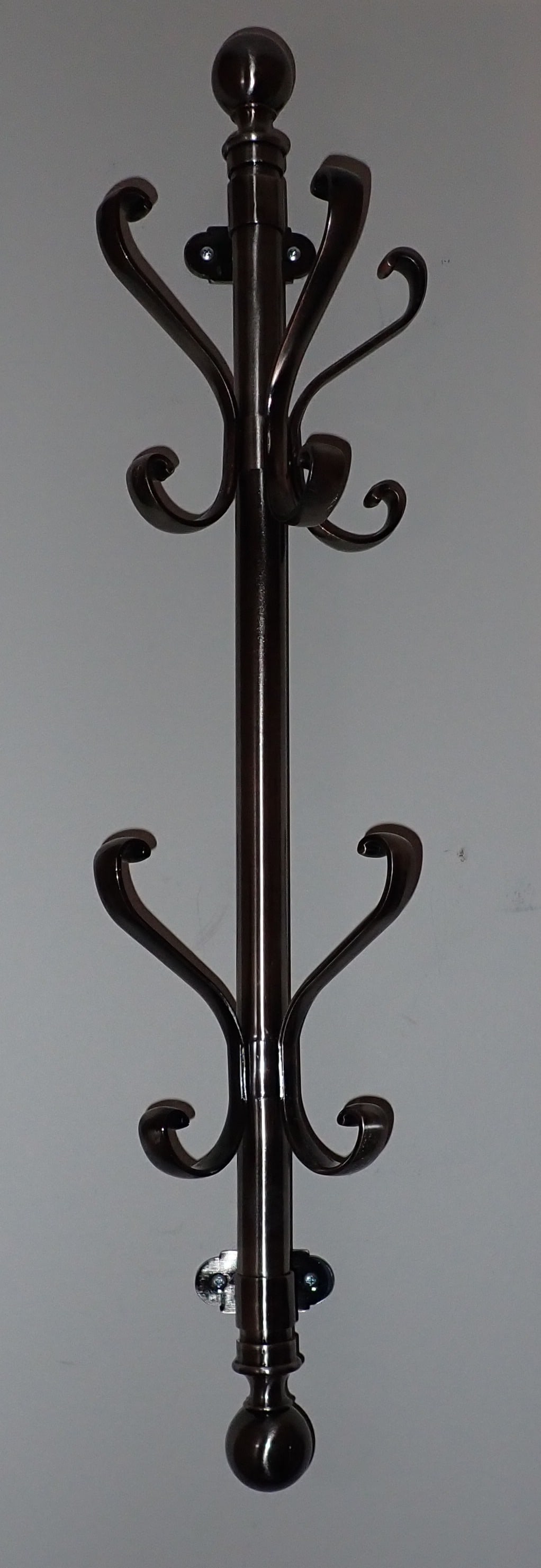 Clothing Rack: Approx 28" tall. Bring phillips head screwdriver to remove from wall.