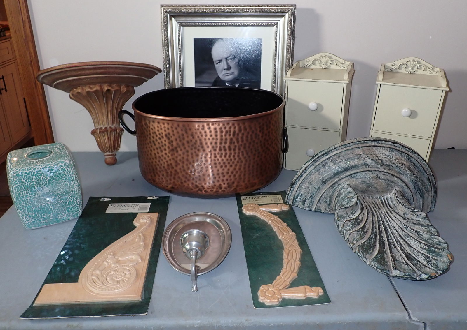 Curio Shelves & Misc Decorator Items (1 of 7)