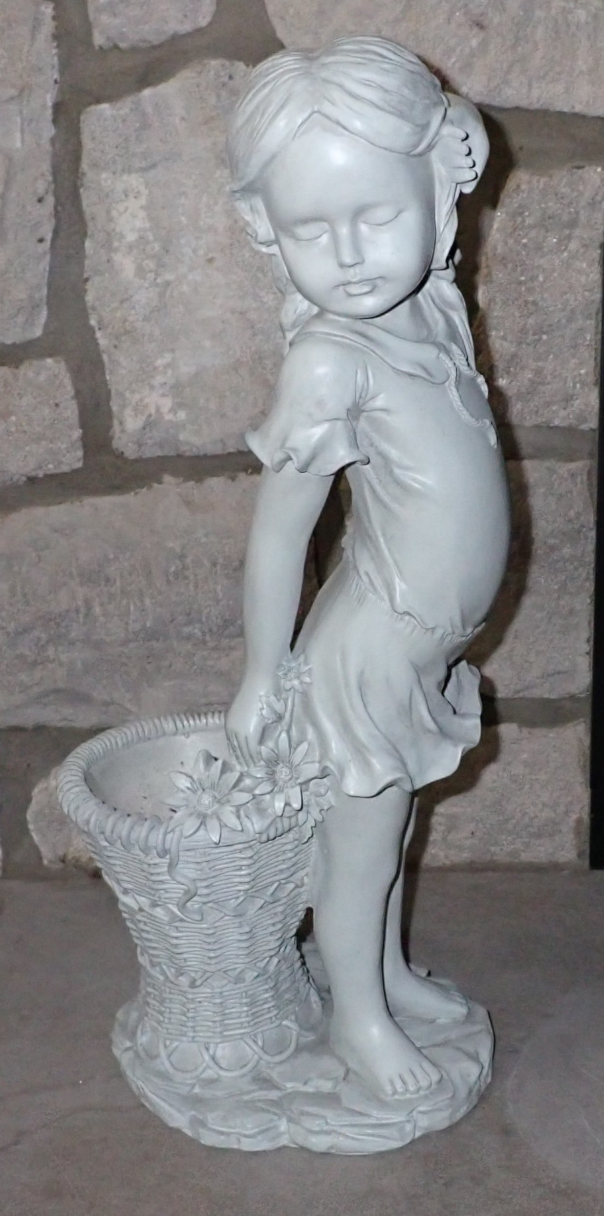 Composite Garden Statue (1 of 2)