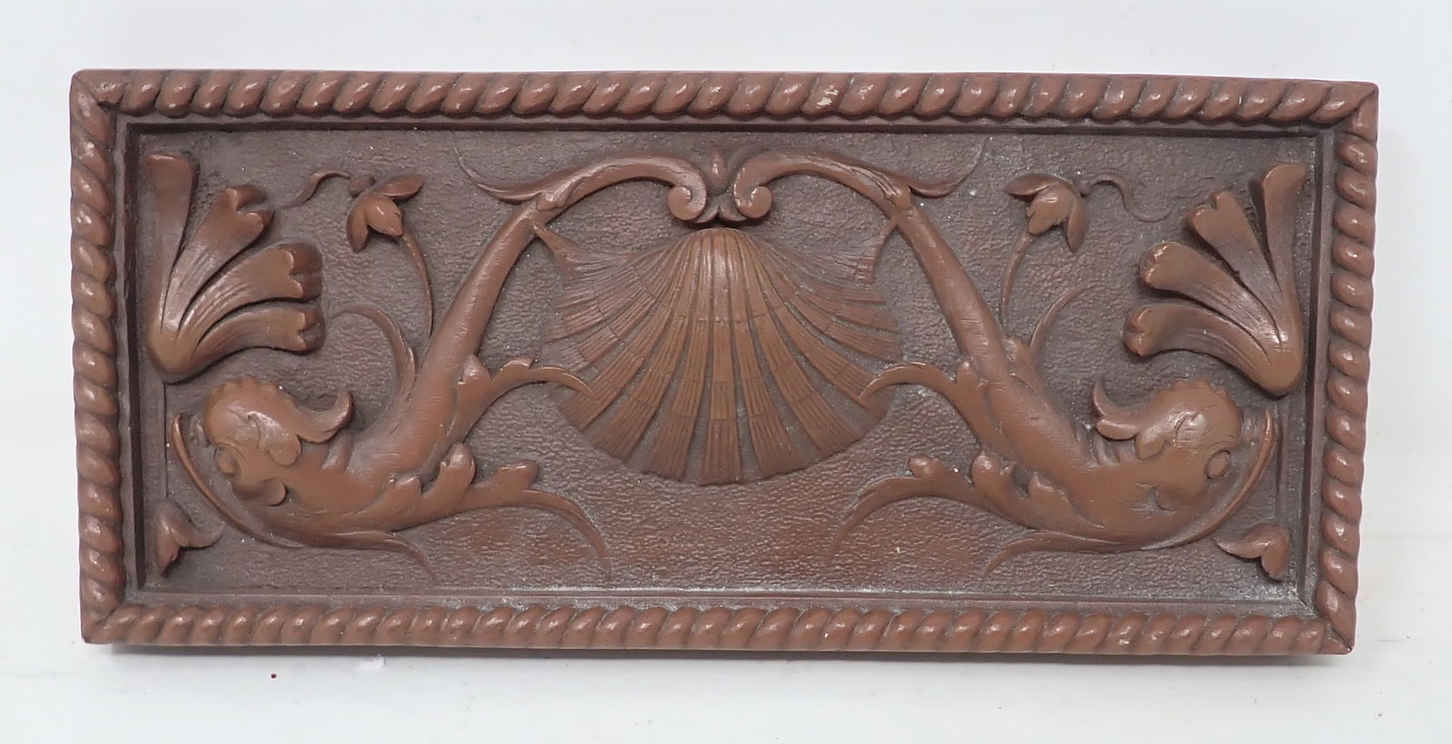 Shell & Dolphin Wall Plaque (1 of 2)