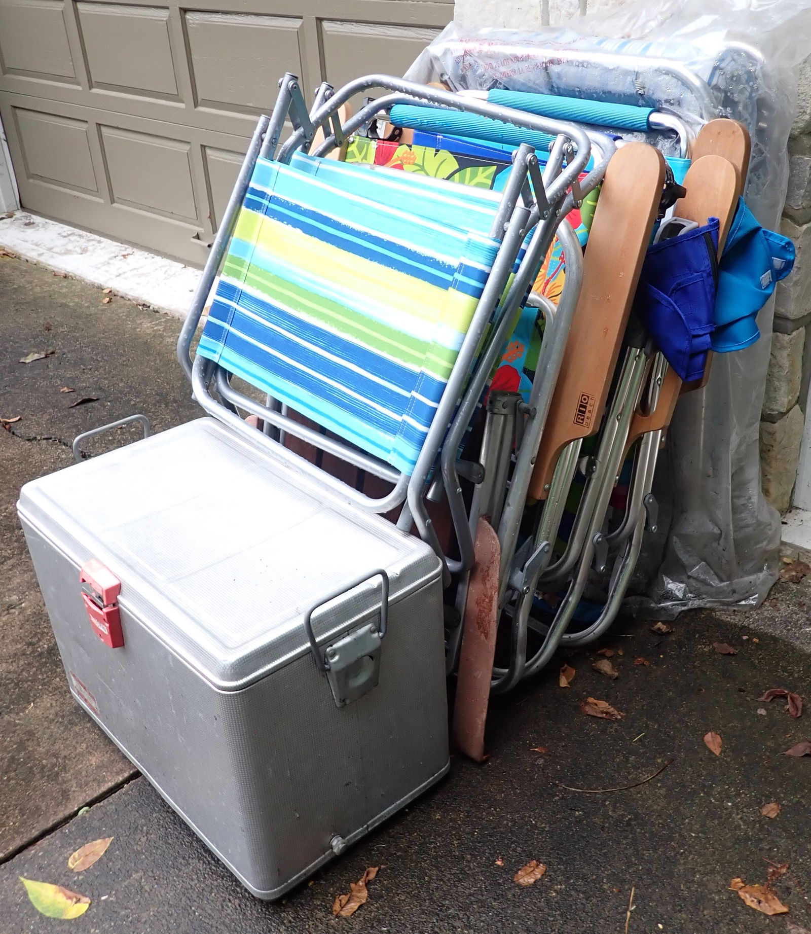 Folding Chairs & Vintage Cooler (1 of 3)