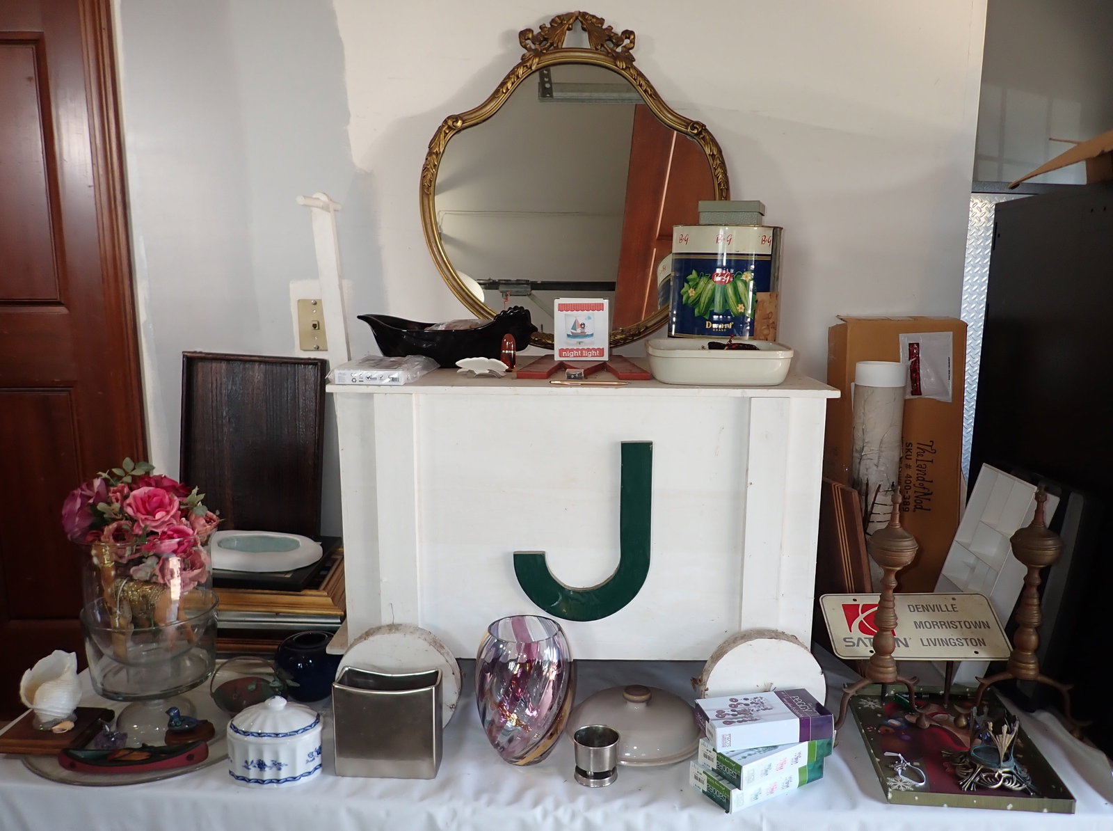 Toy Chest Decorator Items & Misc (1 of 17)