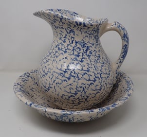 RRP Spongeware Water Bowl & Pitcher