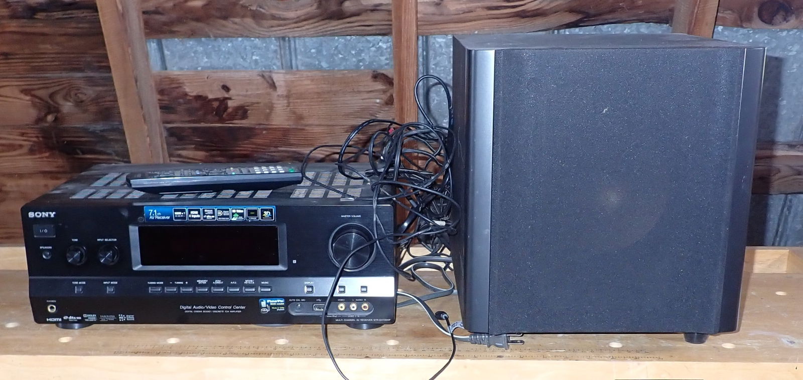 Sony STR-DH720HP Theatre Surround Receiver & Subwoofer (1 of 4)