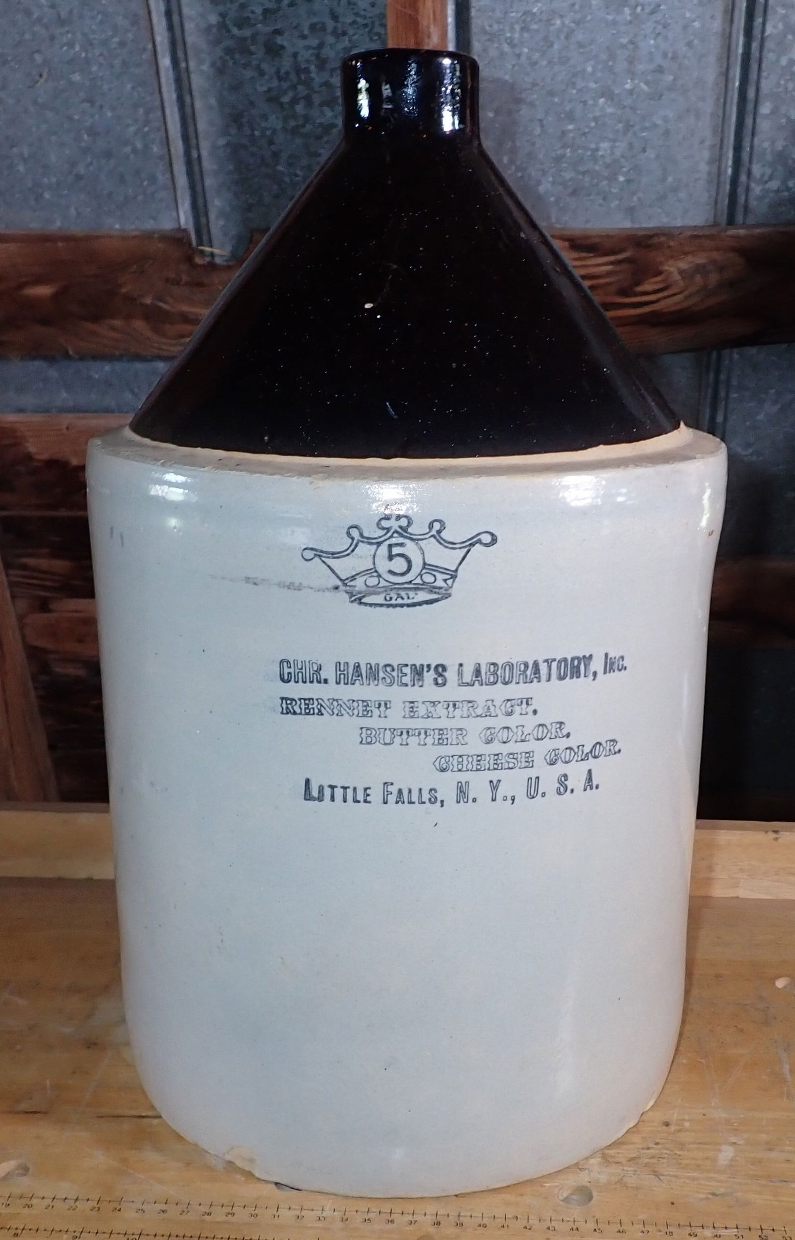 Hansen's Laboratory Butter Extract Stoneware Jug: 5 Gallon stoneware jug. Little Falls New York - No shipping