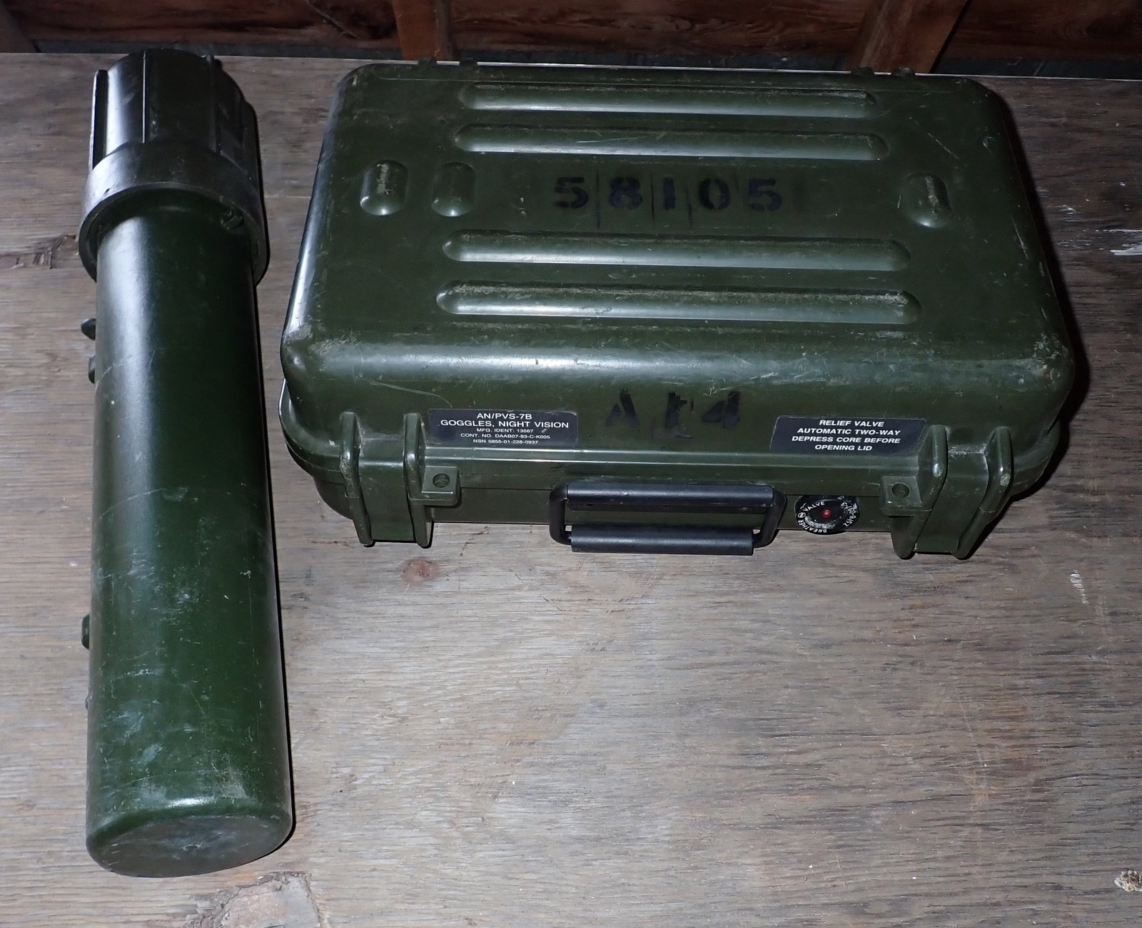 Night Vision Goggles Case & Tubular Case: Goggle case is apprx 12" x 16" x 6 1/2"