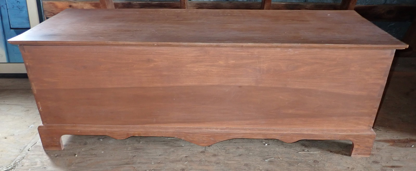 Blanket Chest: Approx 23" x 61 1/2" x 21 1/4" tall. No shipping ! Bring help to load !