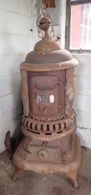 Beaver Oak Parlor Stove