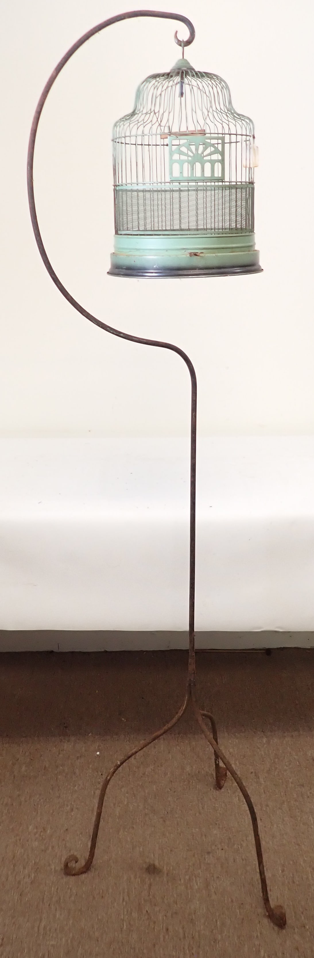 Bird Cage & Stand (1 of 4)