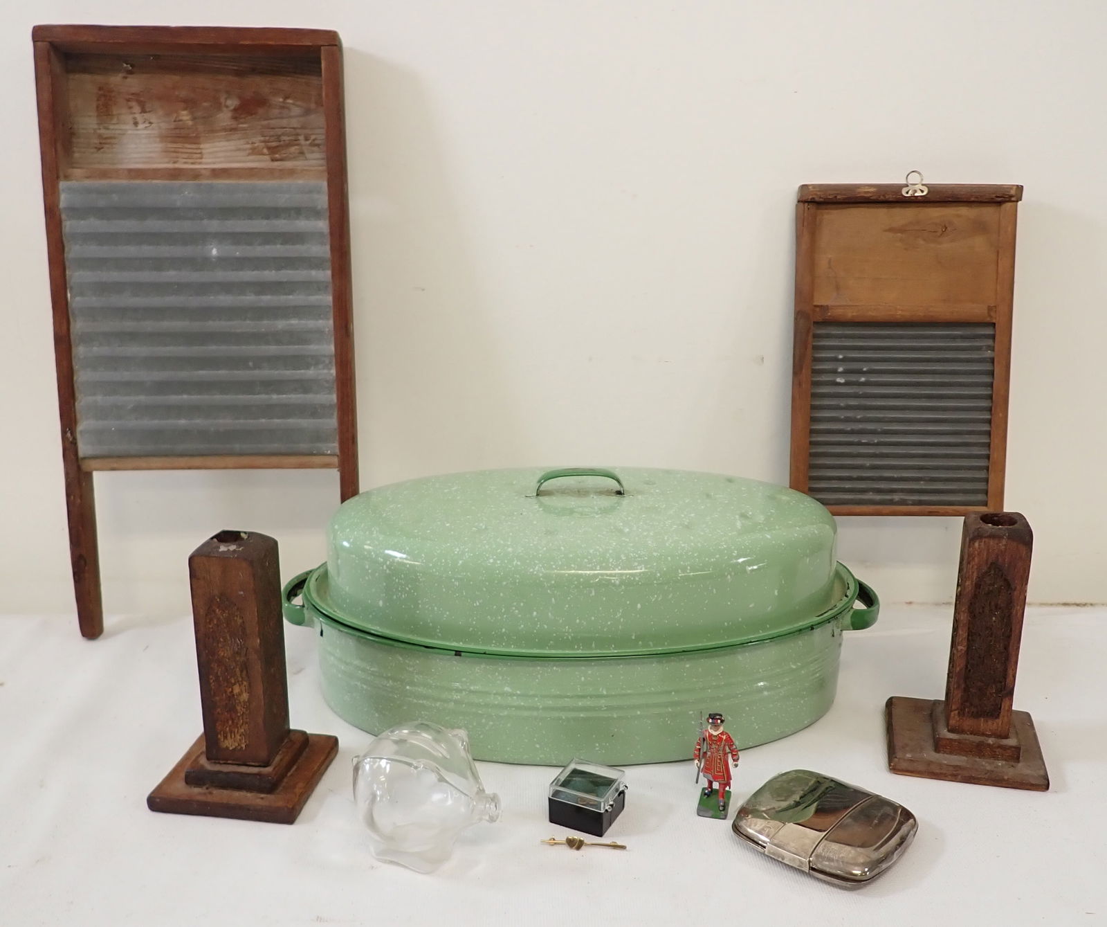 Agateware Roaster Washboards & Misc (1 of 5)