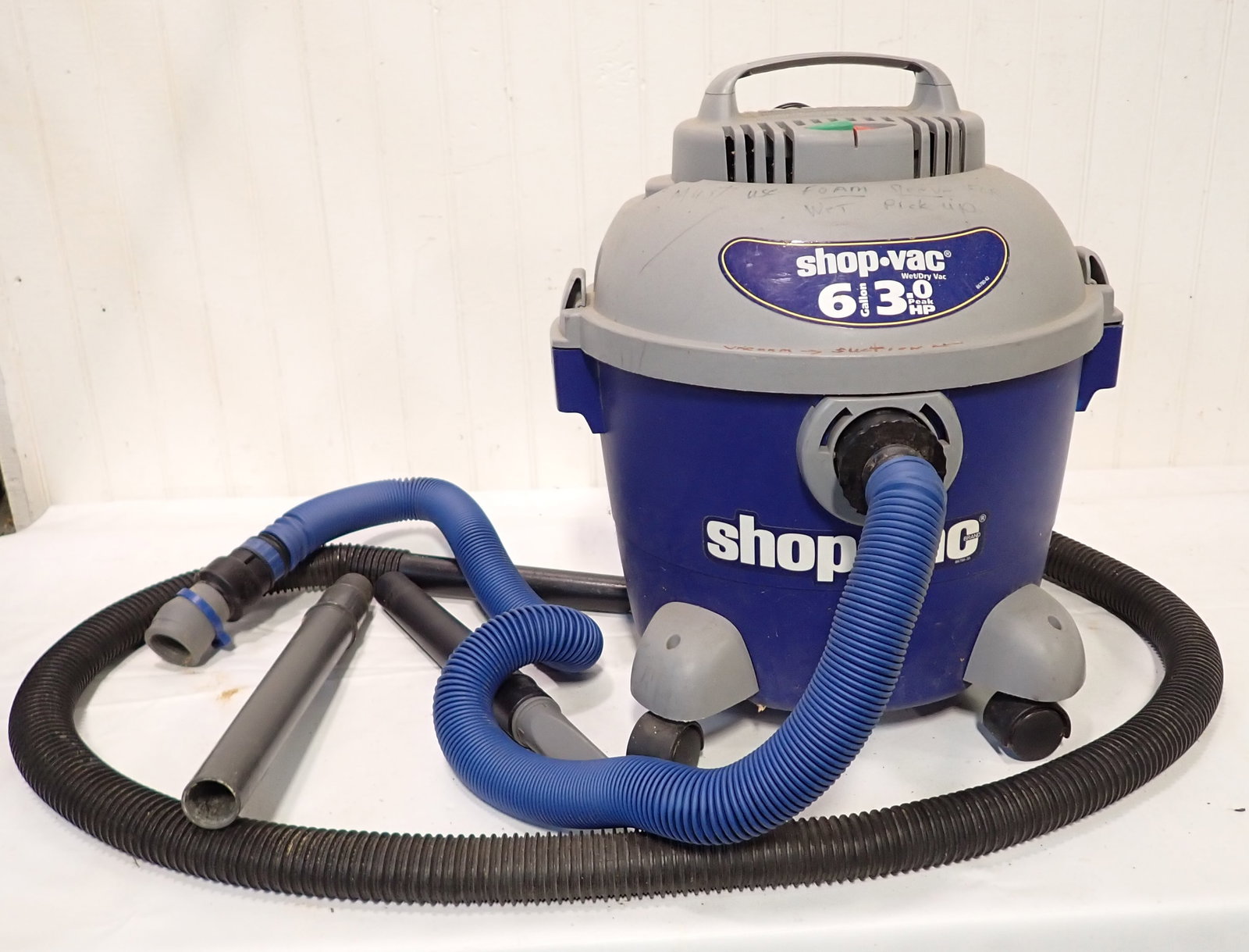 6 Gallon 3hp Shop Vac (1 of 2)