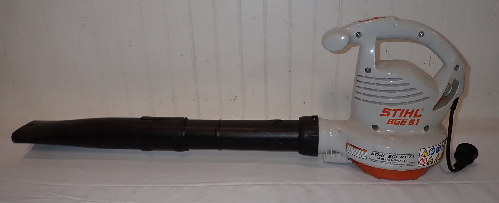 Stihl BGE 61 Leaf Blower (1 of 2)