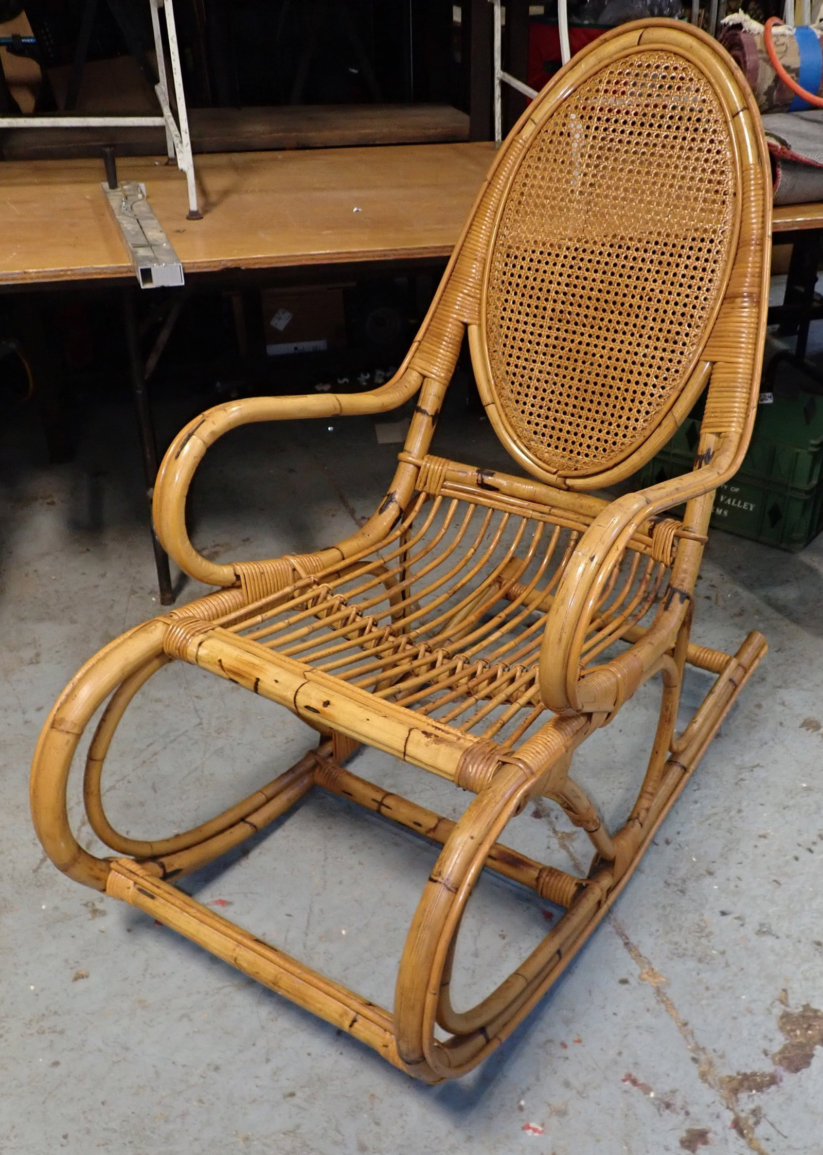Rattan Rocker: Approx 22 3/4" wide, 32" deep, 18 3/4" to seat, 43 1/2" tall. No in house shipping !