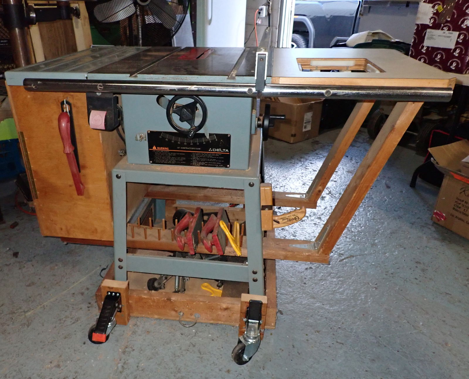 Delta Table Saw (1 of 13)