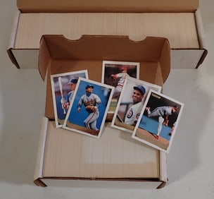 Topps Baseball Cards