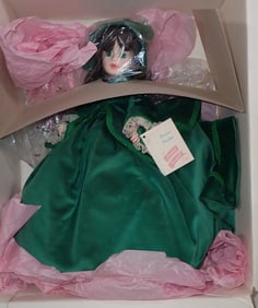 Madame Alexander Scarlett 2240 Doll