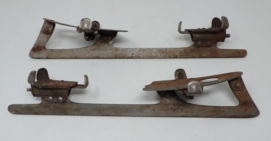 Peck & Snyders Ice Hockey Skates