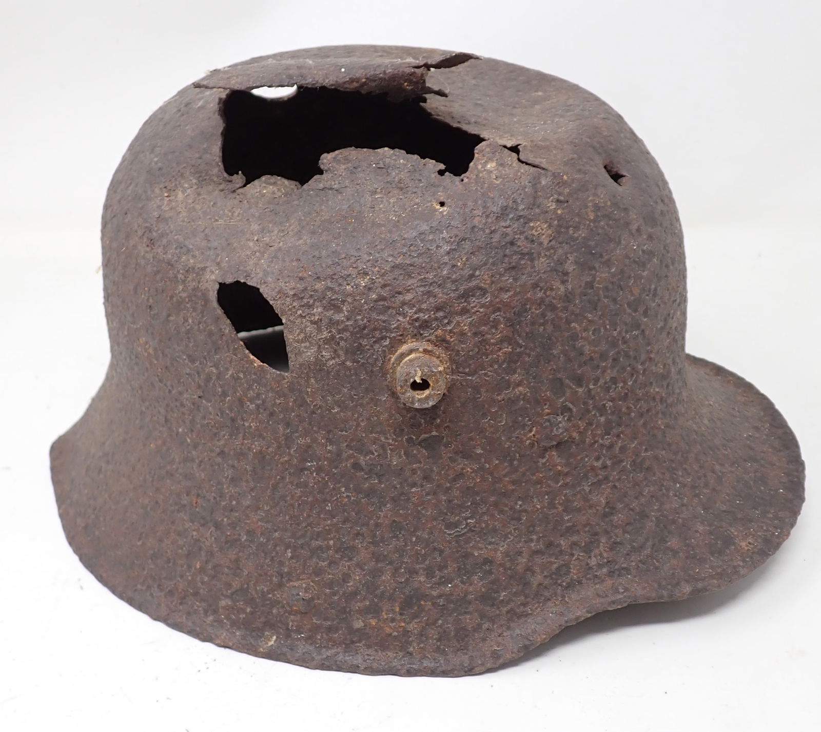 WWI Imperial German Combat Helmet w/ Bullet Holes (1 of 4)