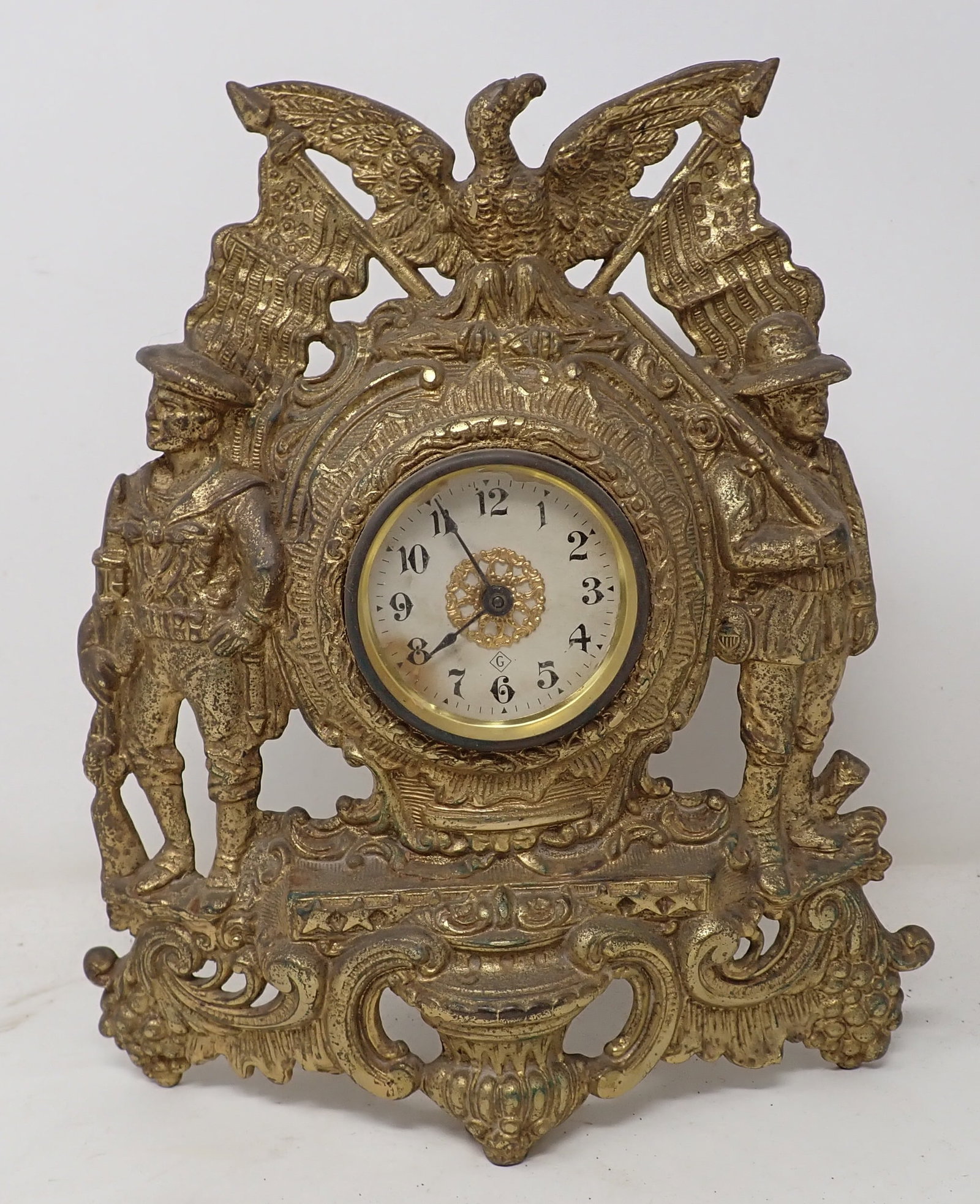 Patriotic Clock w/ Flags Soldiers & Eagle (1 of 4)