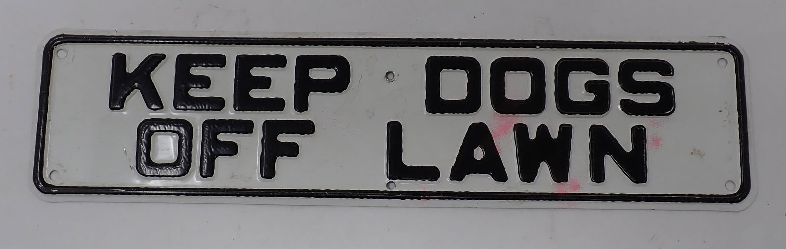 Keep Dogs off Lawn Tin Sign (1 of 1)