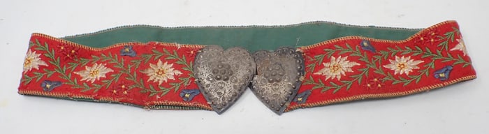 Stitched Ladies Belt w/ Heart Buckle