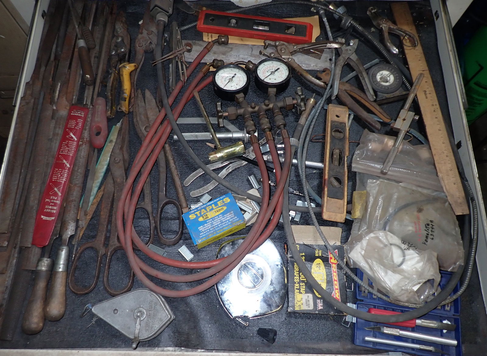 Files Snips Regulators & Misc Tools (1 of 7)