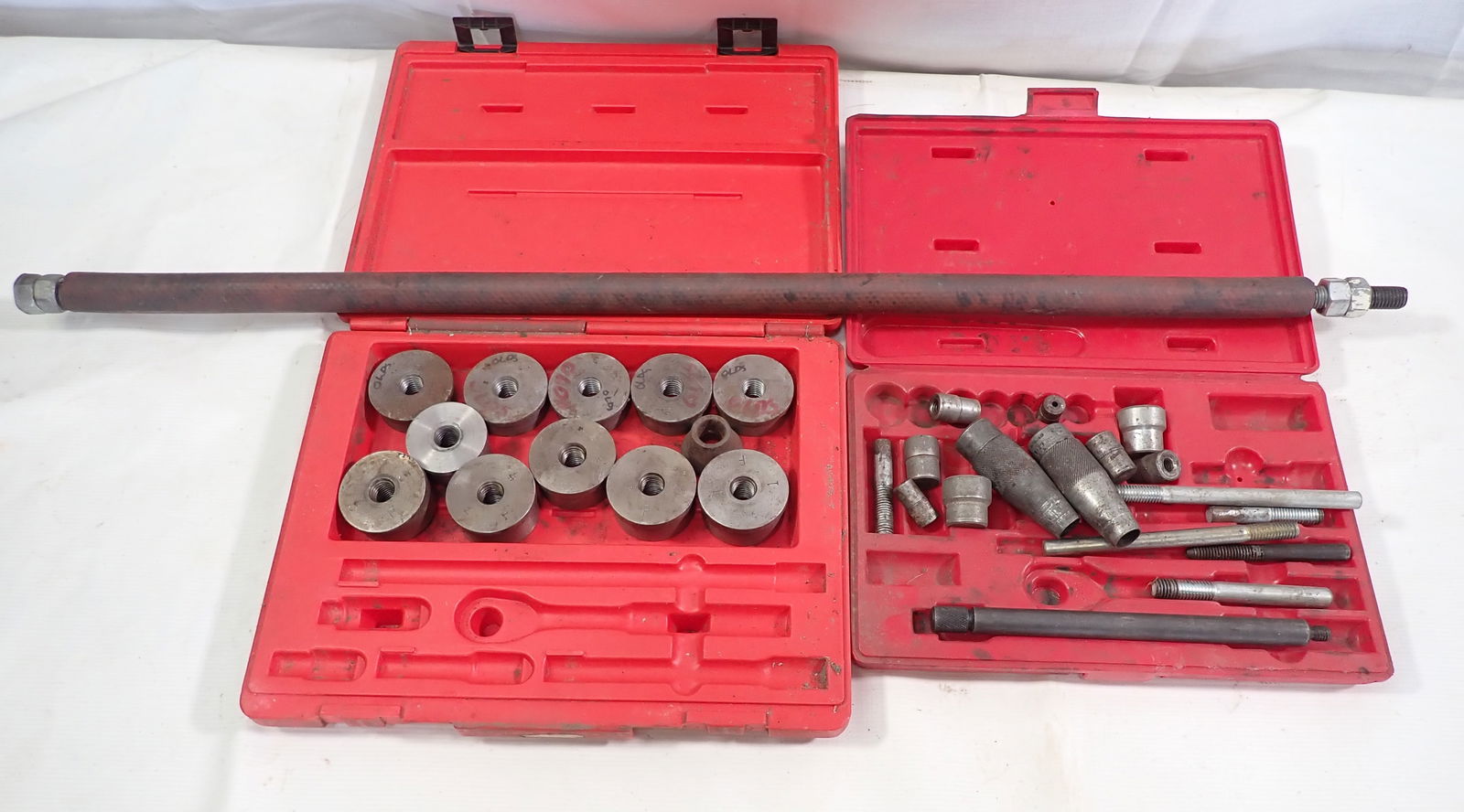 Clutch Bearing Installation & Aligning Tools: Getting all pictured. They are in Snap On boxes