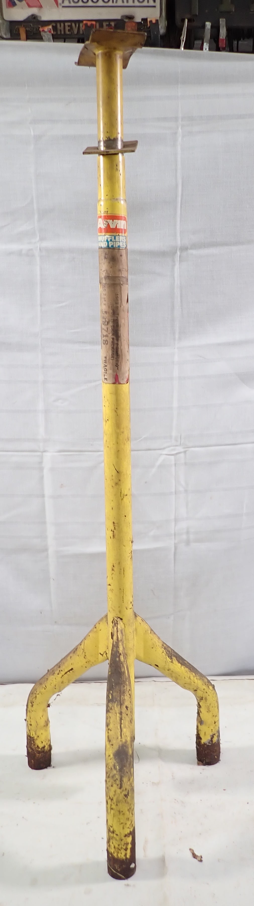 Arvin Muffler Third Hand Stand (1 of 3)