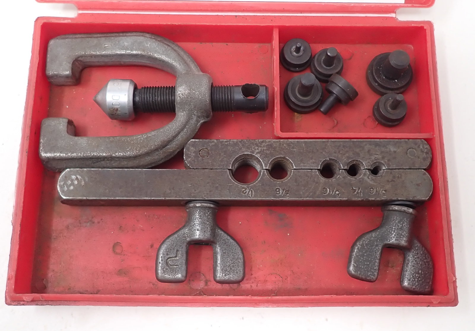 Matco FT-93-FB Double Flaring Tool Kit (1 of 3)