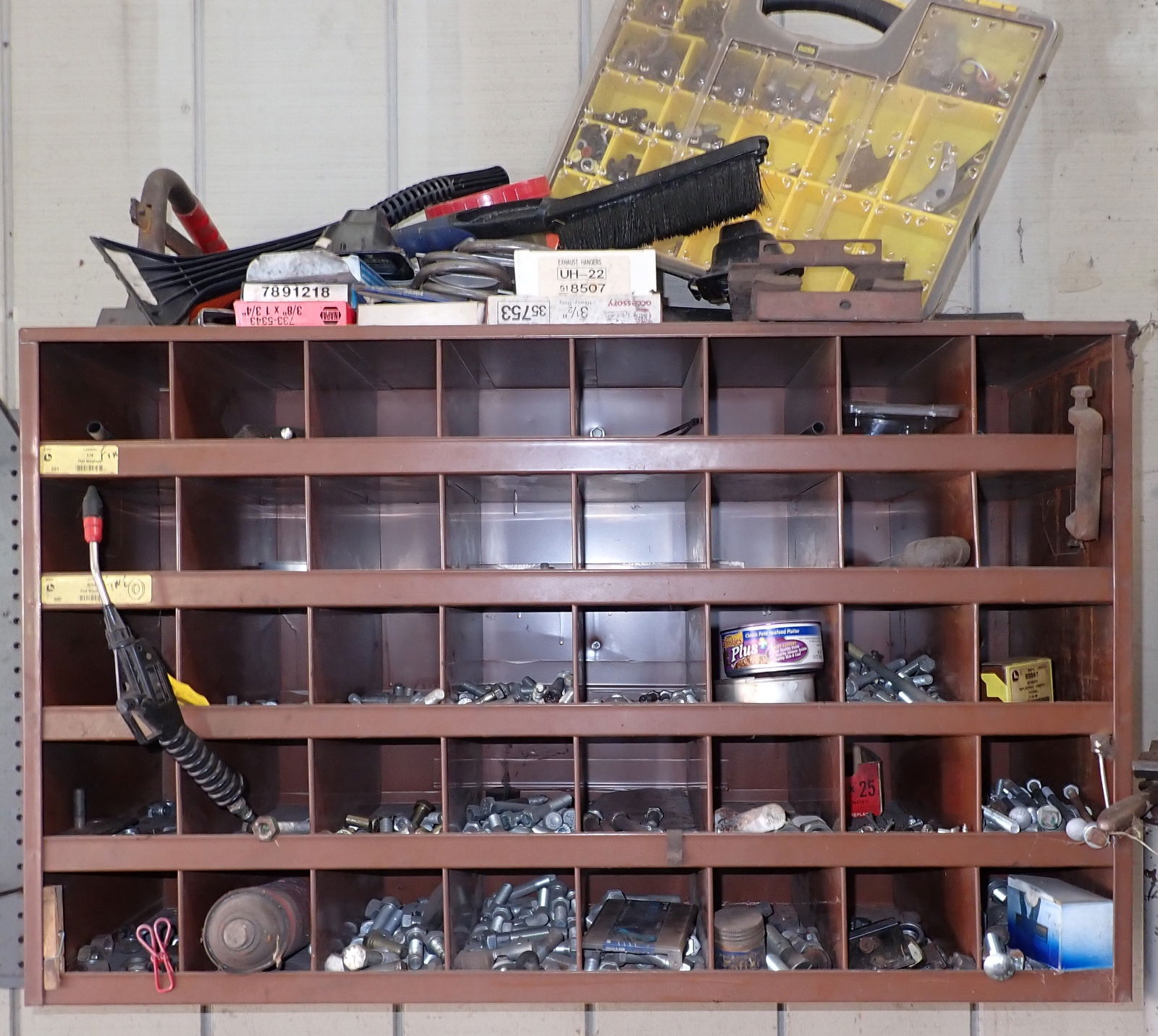 Parts Cabinet / Organizer w/ Hardware (1 of 6)