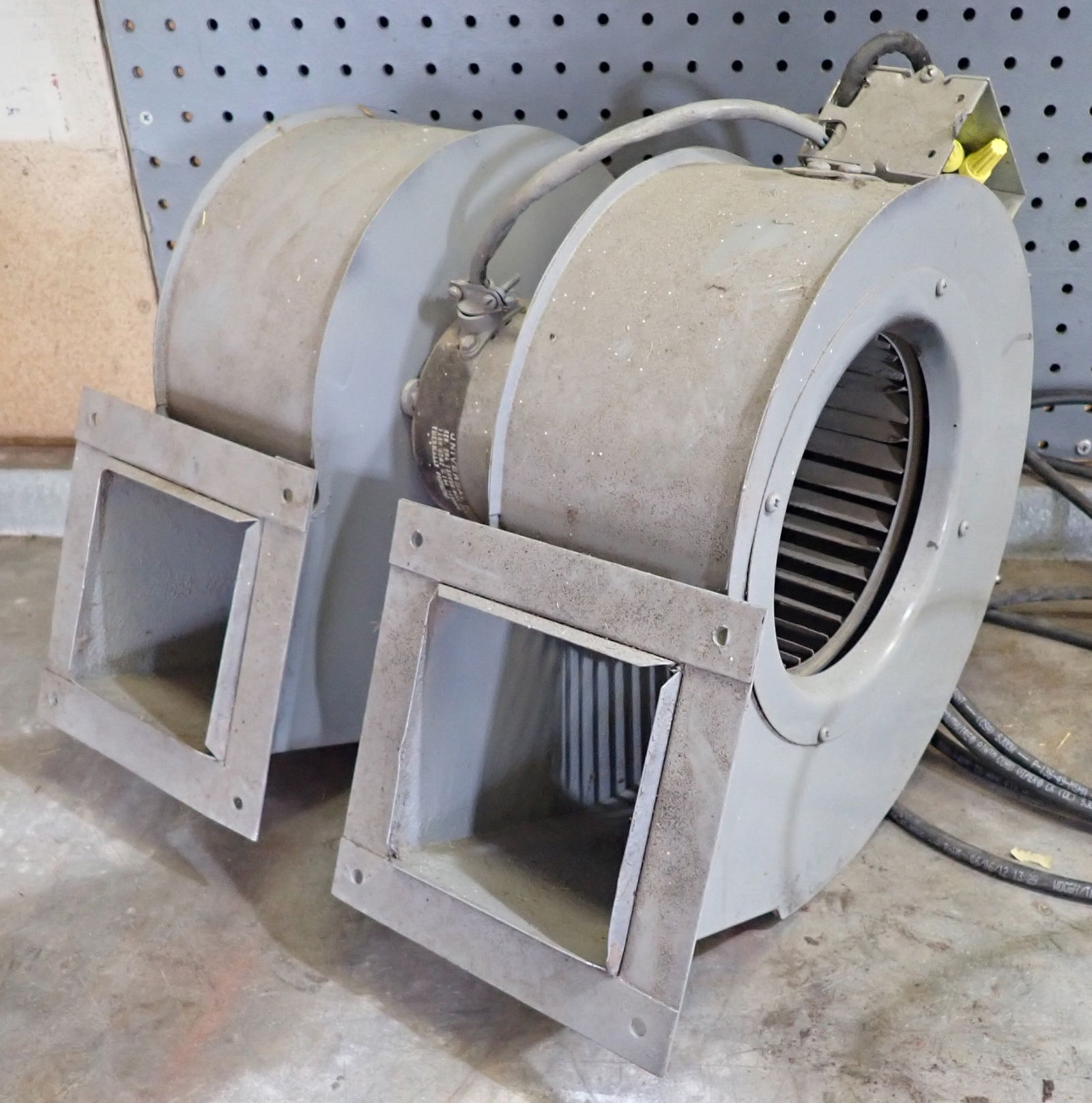 Electric Industrial Fan (1 of 1)