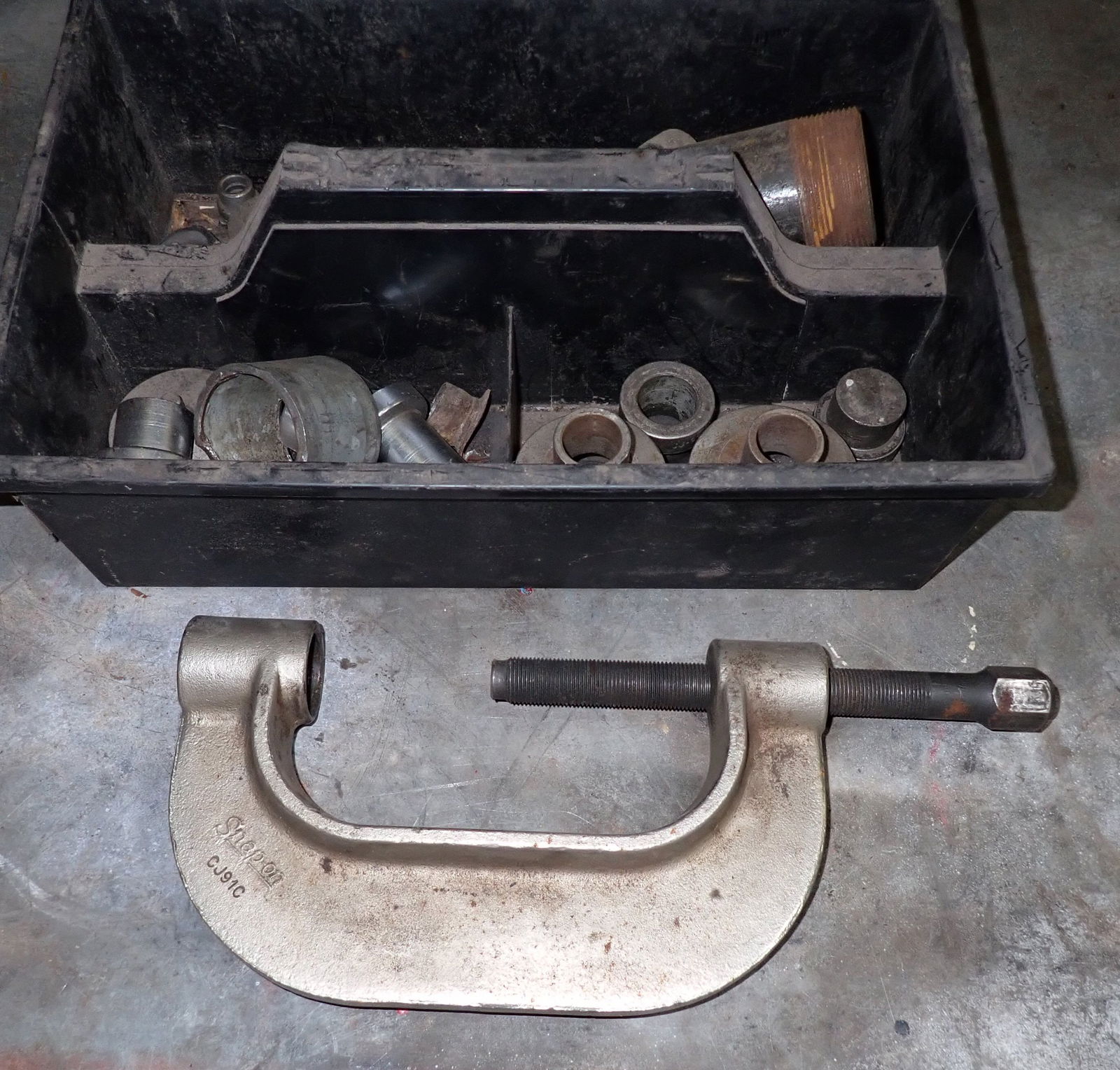 Snap On CJ91C Universal Ball Joint Press w/ Adapters (1 of 3)