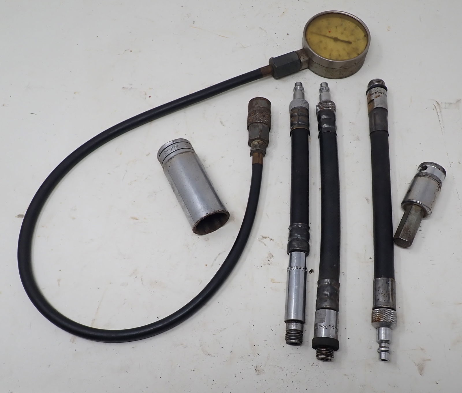 Snap On Compression Gauge & 1/2" Drive Sockets (1 of 3)